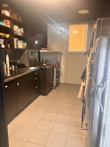 Antiaeriana casa de vanzare 6 camere potential business notariat/clinica